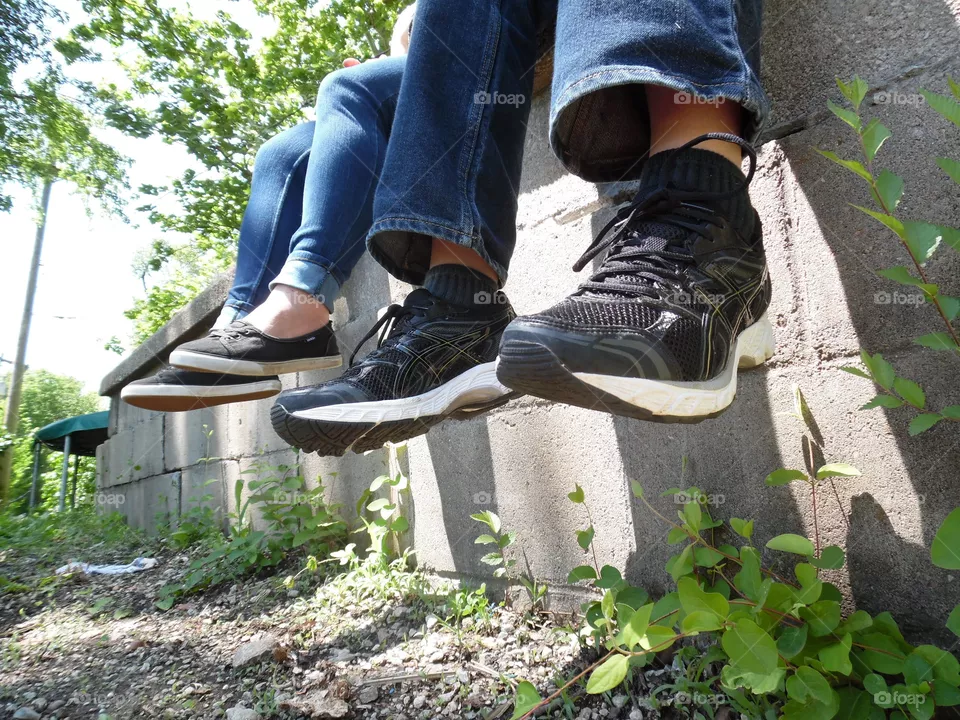 feet