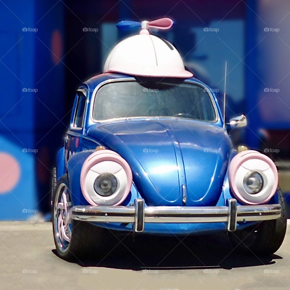 funny blue Beetle