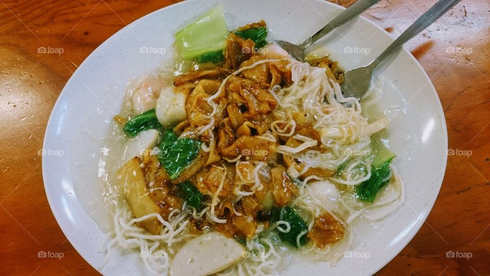 Chinese food noodle