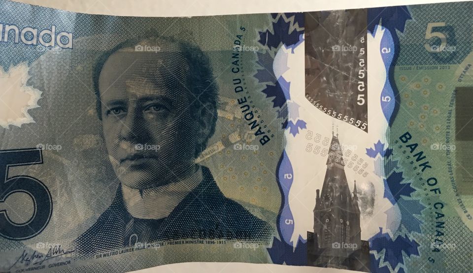 Canadian money 