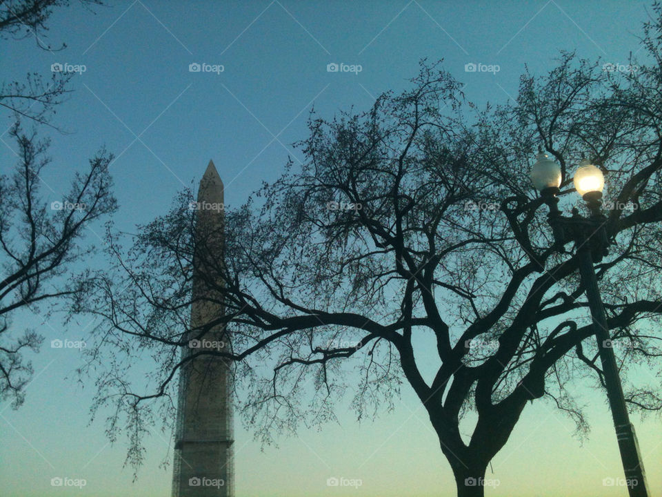 Washington monument at dusk 
