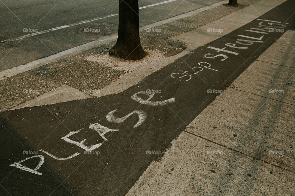 Signs, graffiti and stop stealing 