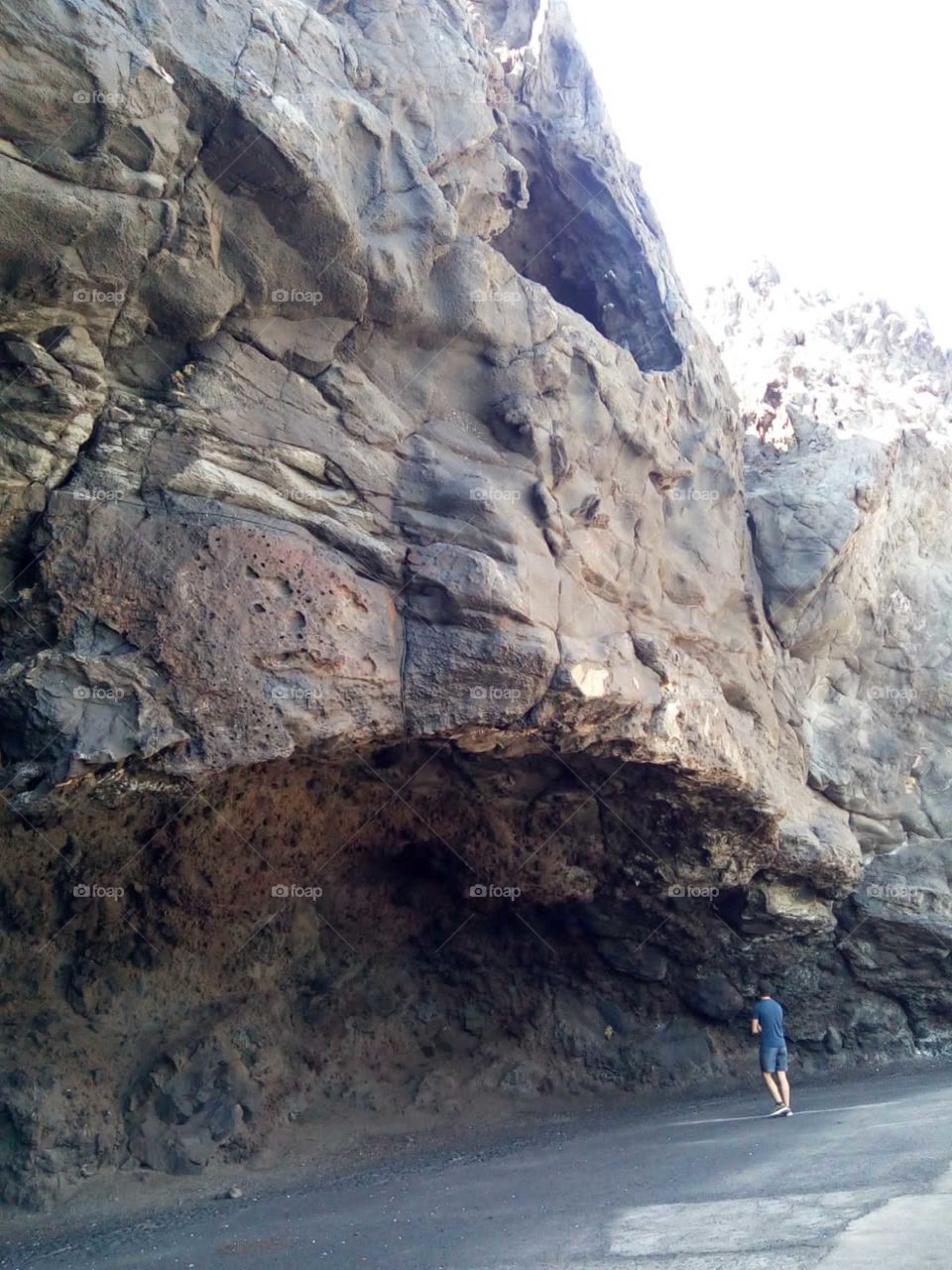 The giant rock! we are so small for nature, that it comes to us.