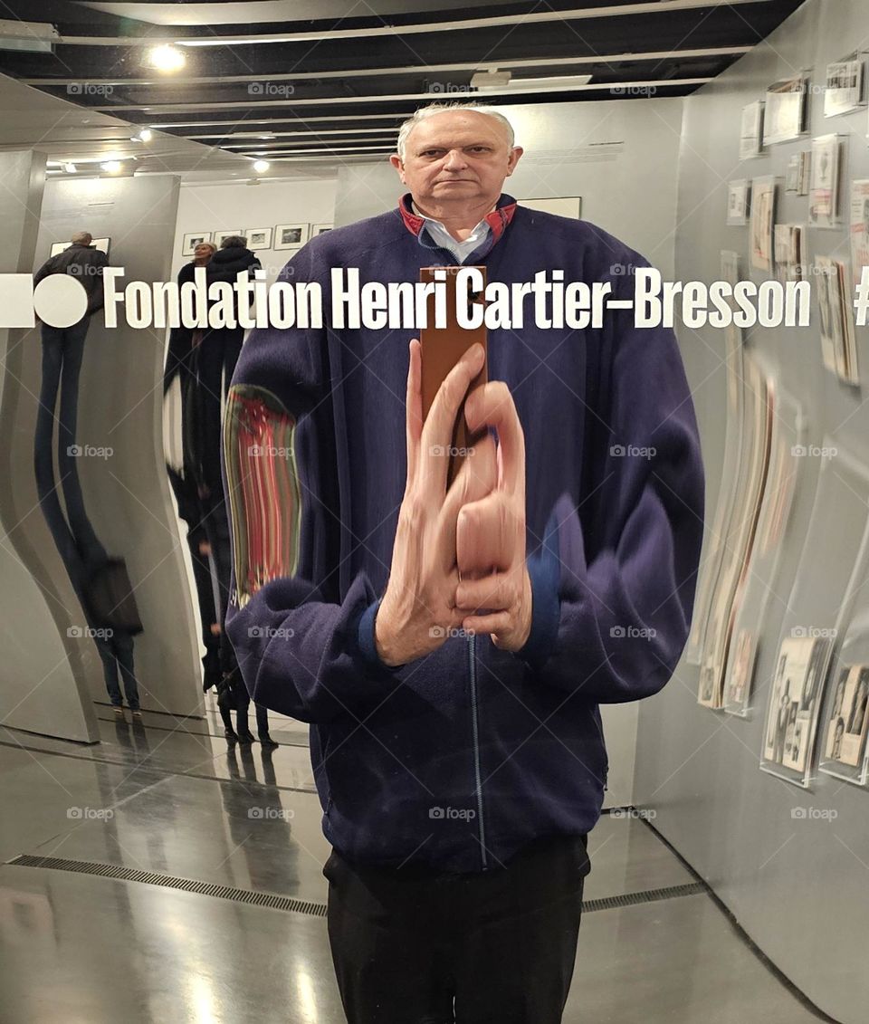 moi dans le miroir deformant