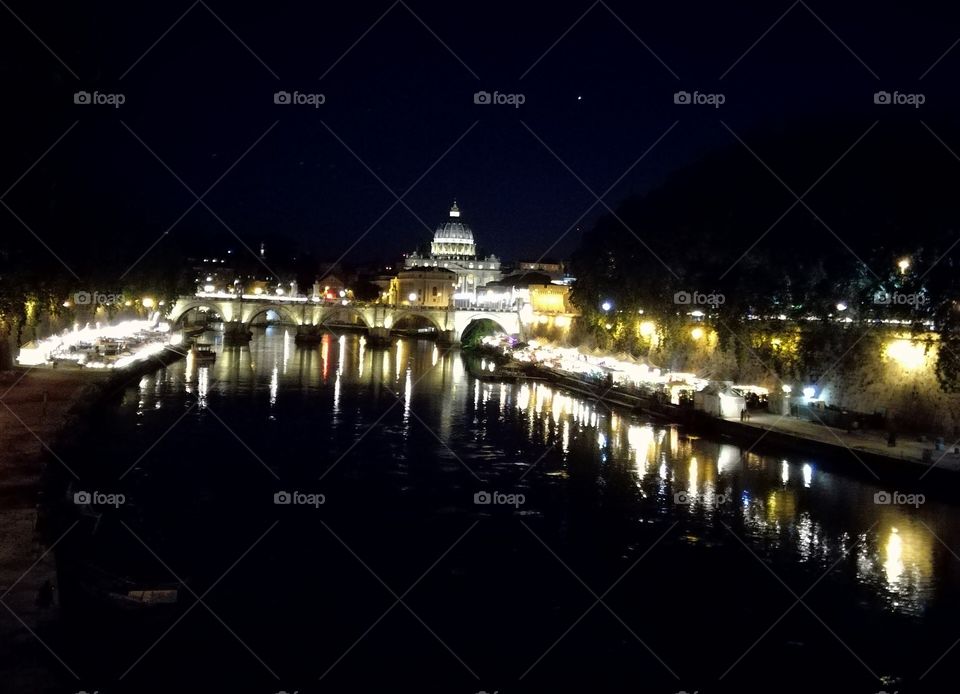 Roma at night