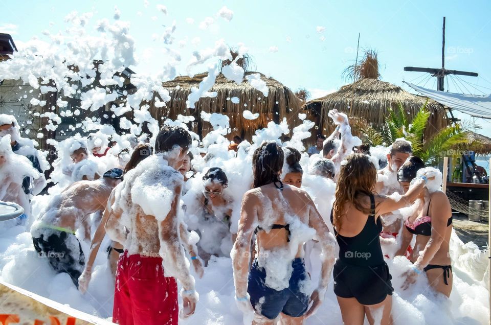 Crowd, Summer Foam Party