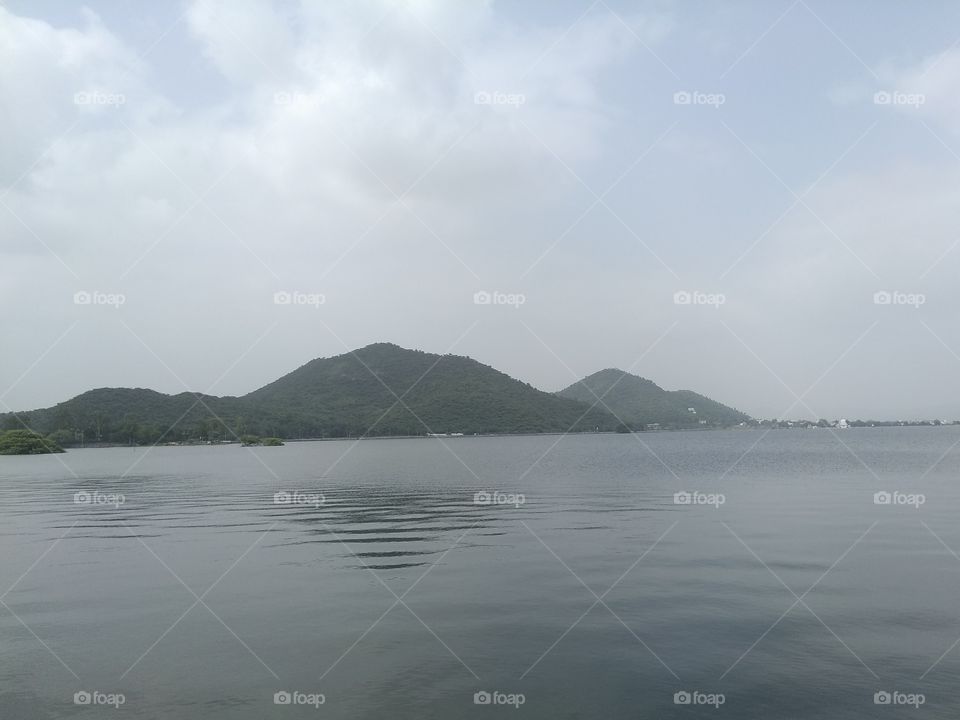 Fatehsagar Lake