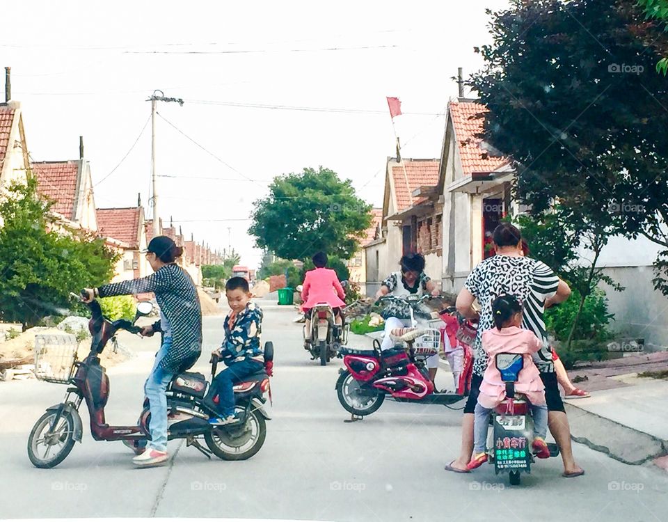 Life in rural countryside in China 