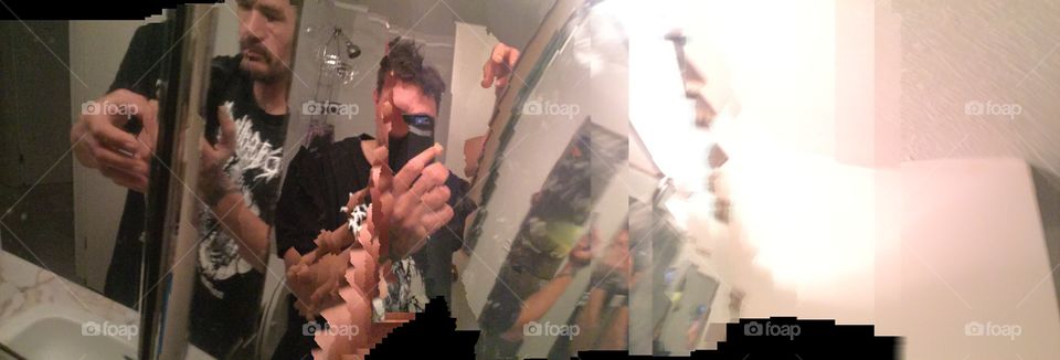 #HallucinogenicSelfies This type of photography is done in front of a mirror & I think it’s very trippy. 