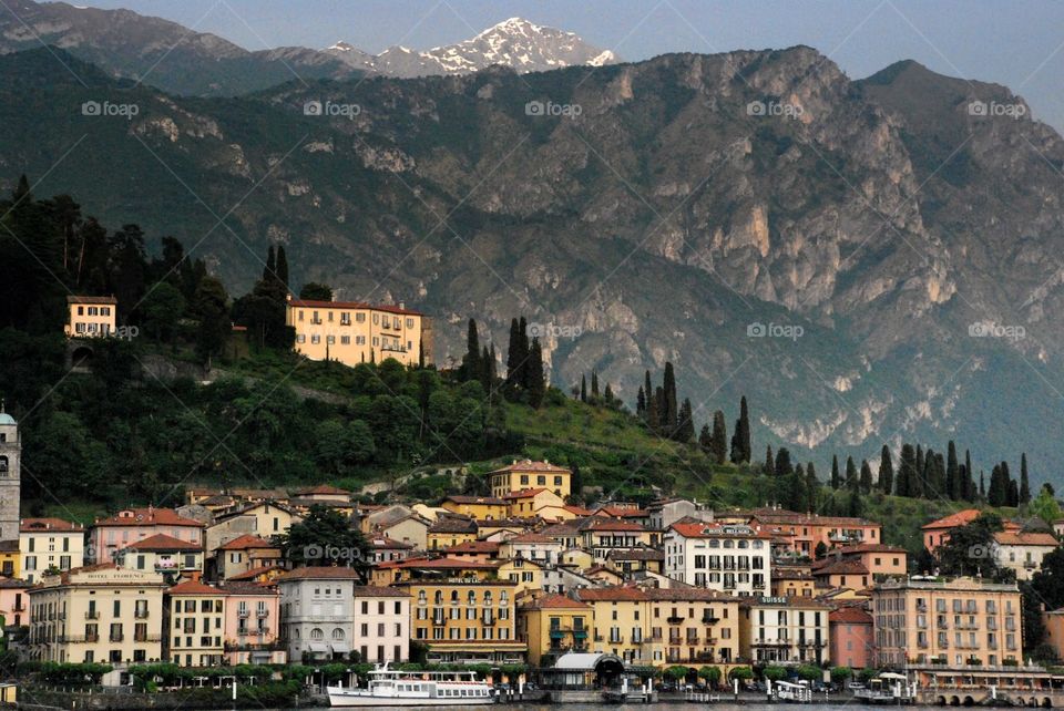 A . A beautiful view of Bellagio and the Italian Alps dotted with villas and beautiful Estates