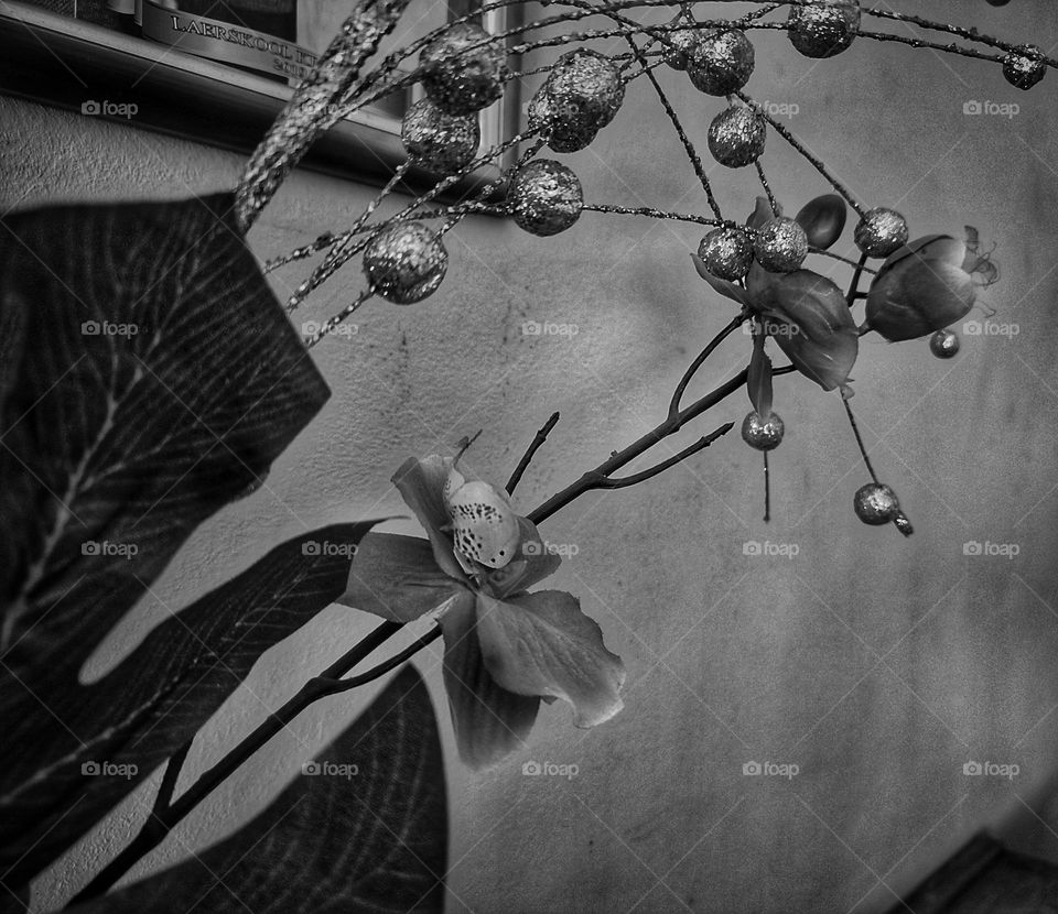 Glitter sticks and flower art