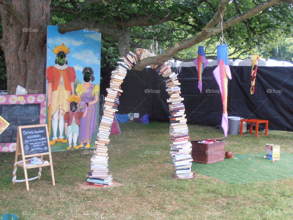 Book Arch