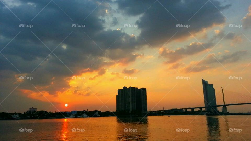 Sunset at the Chao Phraya River. Bangkok. Thailand.