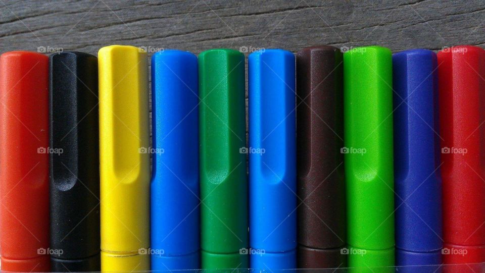 Colorful flit tip pen