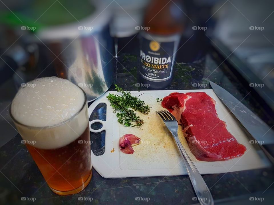 It' s soccer time food