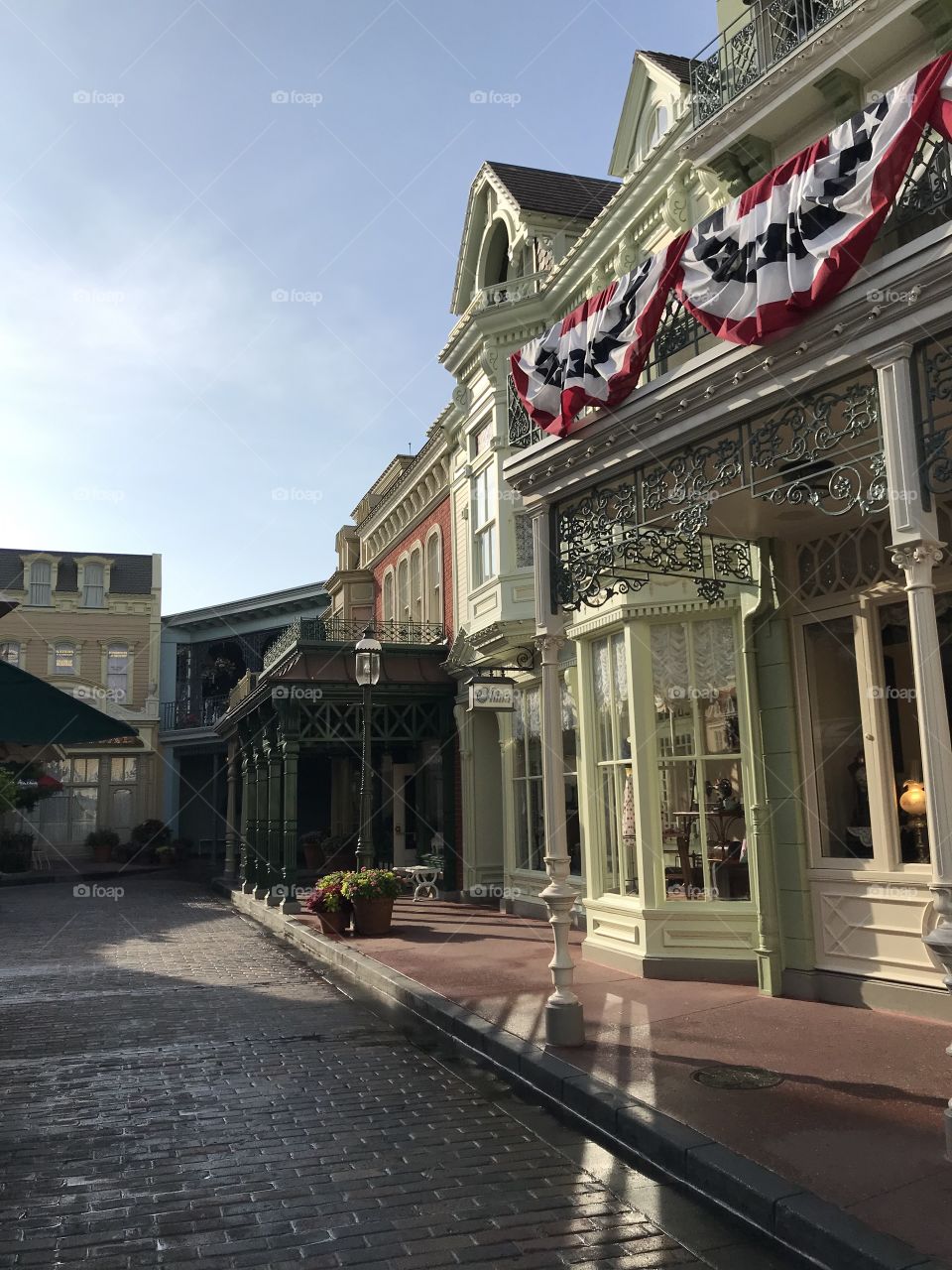 #day72 Everyday Disney World in Orlando Florida.  I have been lost on Disney Properties consecutively since 4/3/19!  You can find it on https://www.facebook.com/selsa.susanna or on IG SelsaCamacho YT SelsaSusanna • Magic Kingdom 6/13/19 Thursday