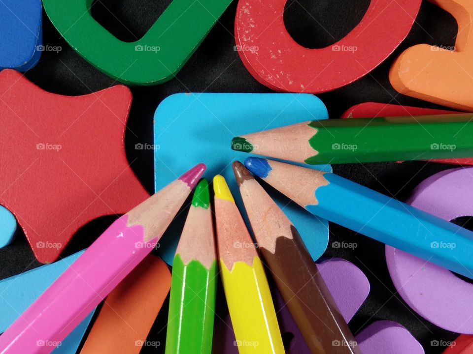 vibrant colored pencils