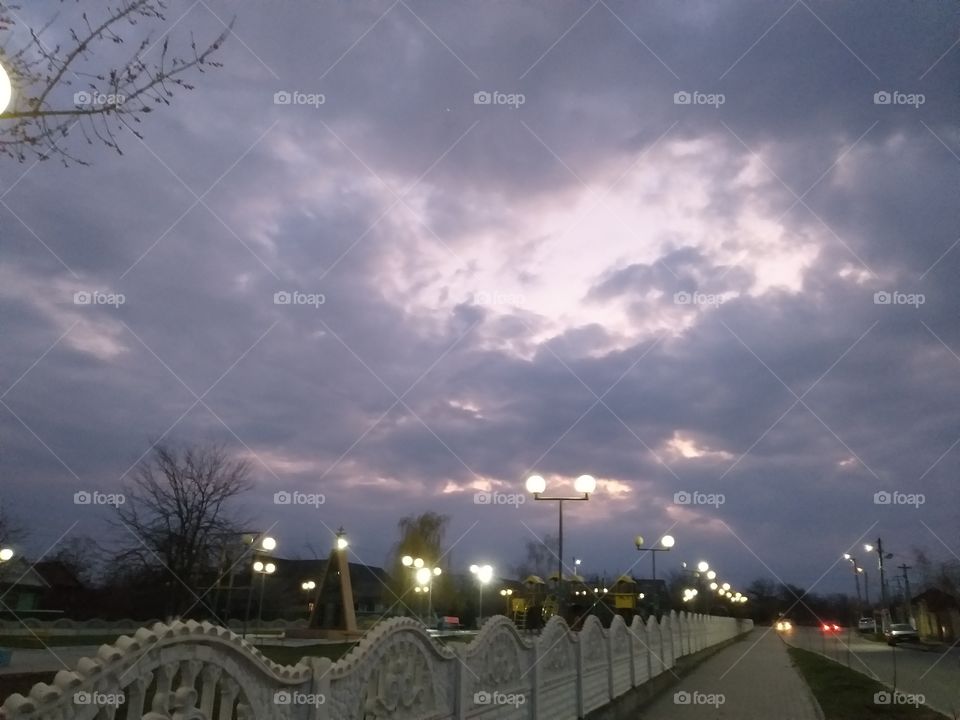 evening sky before the rain