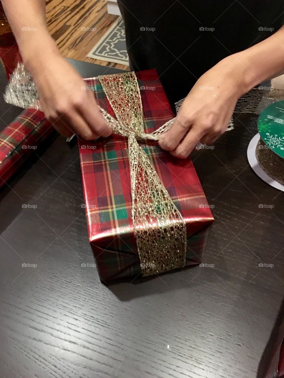 Wrapping gifts