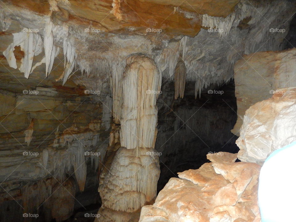 estalactites, gruta da fumacinha-lençóis Bahia