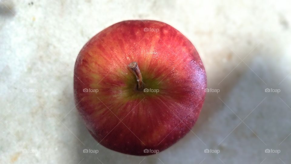 apple