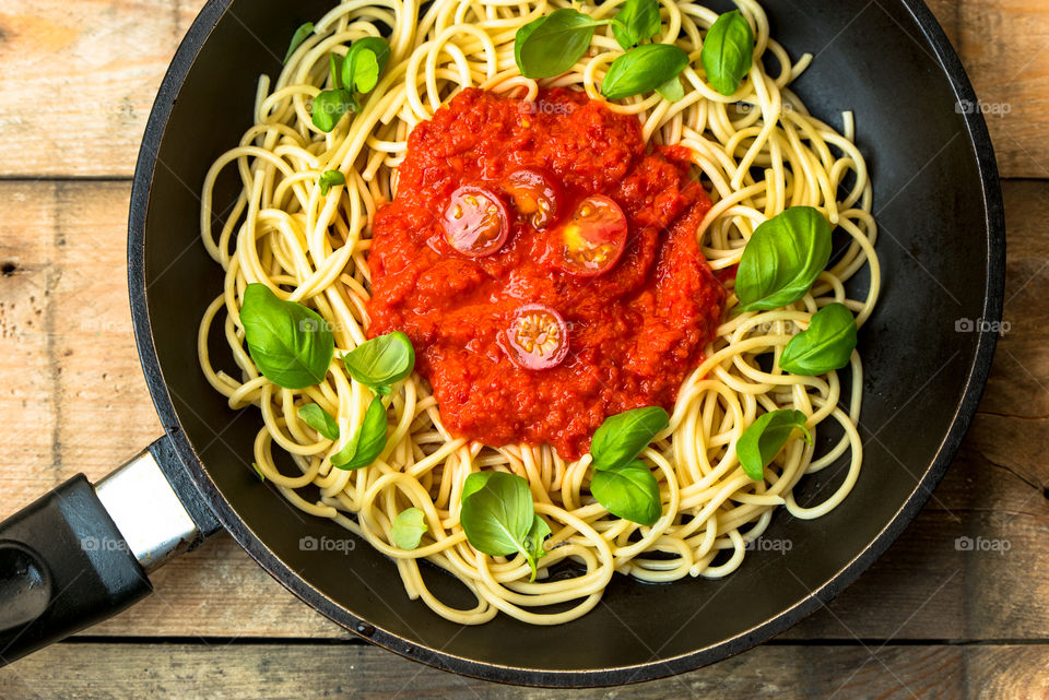 pasta with fresh herbs and tomatoes