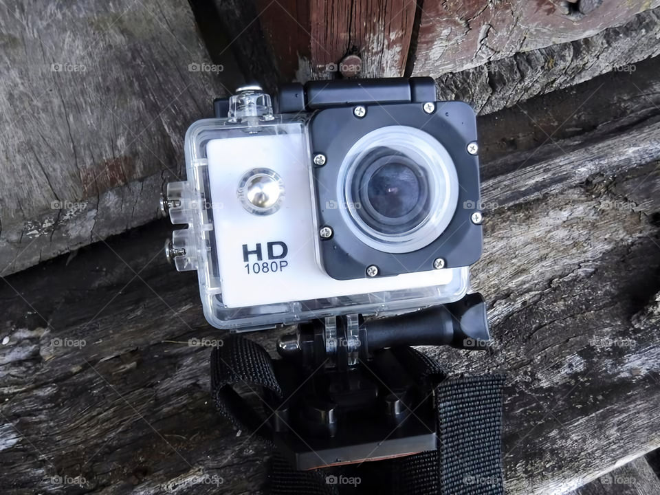 The action camera.