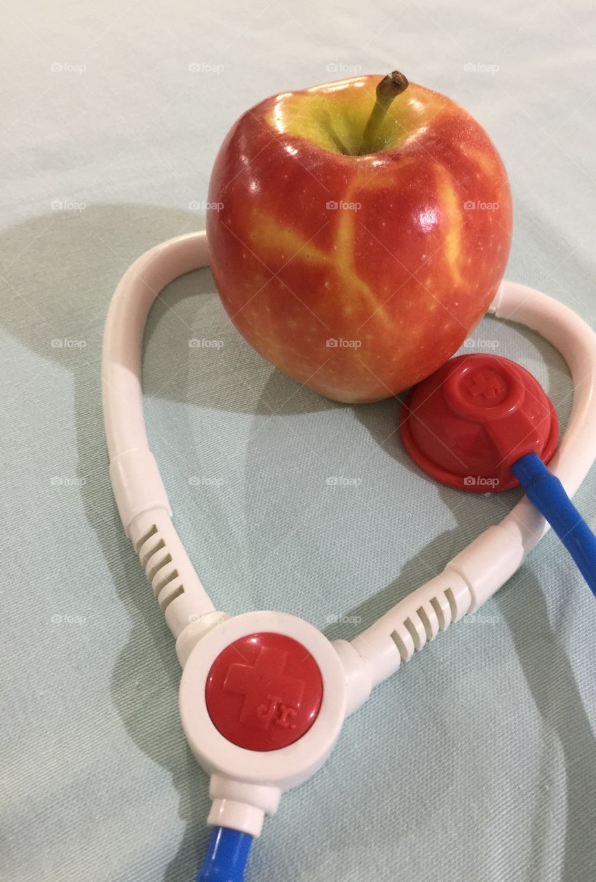 One apple a day, keeps the doctor away