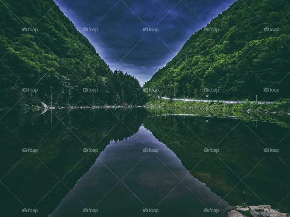 Devils Tombstone New York, wildlife, lake, grass, nature, landscape, peaceful, road, clear water, water, like mirror, trees, mountains,