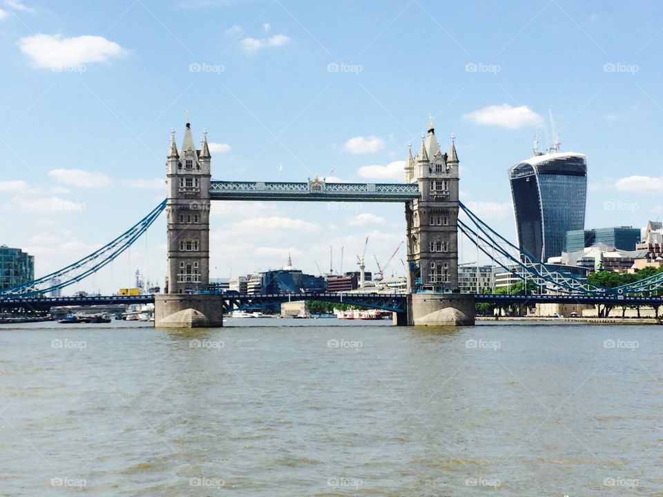 London Bridge. London Bridge