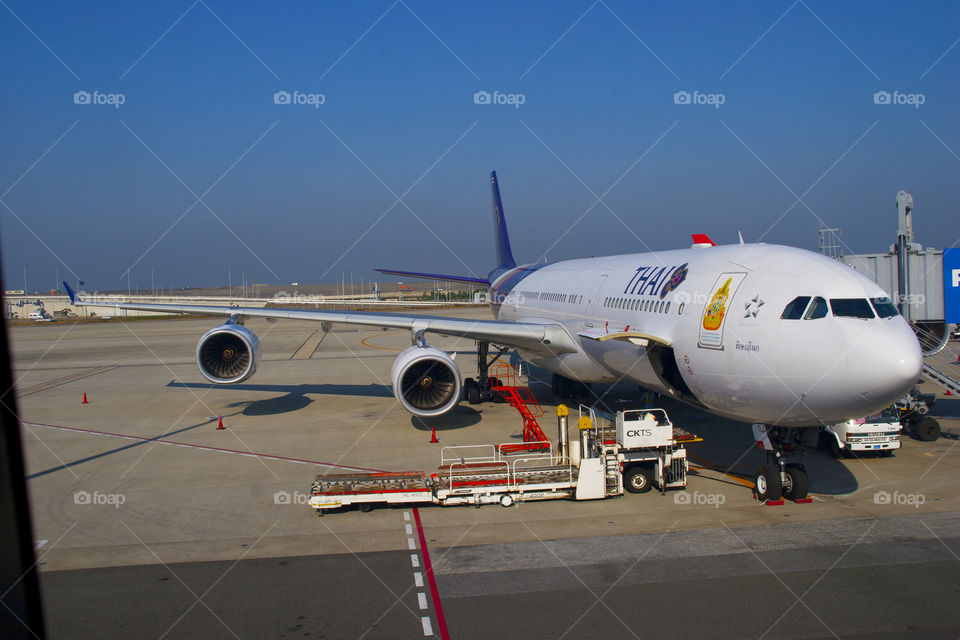 THAI AIRWAYS AIRBUS A340-500 AT NARITA INTERNATIONAL AIRPORT TOKYO JAPAN