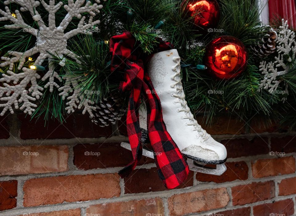 Festive winter ice skate ornaments decor