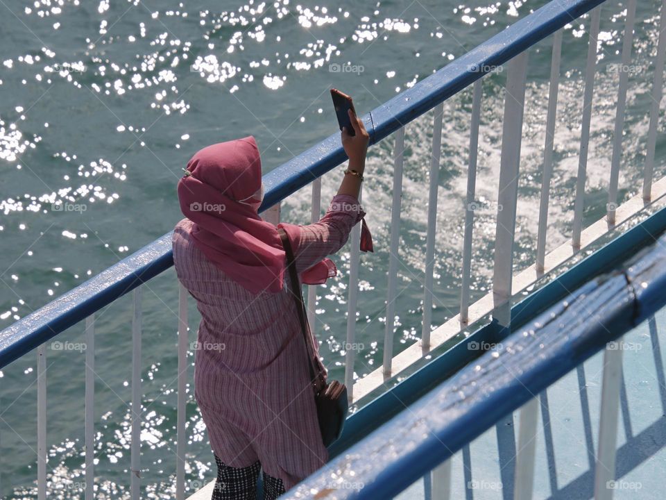 Vidcall at sea? Now it is no problem.