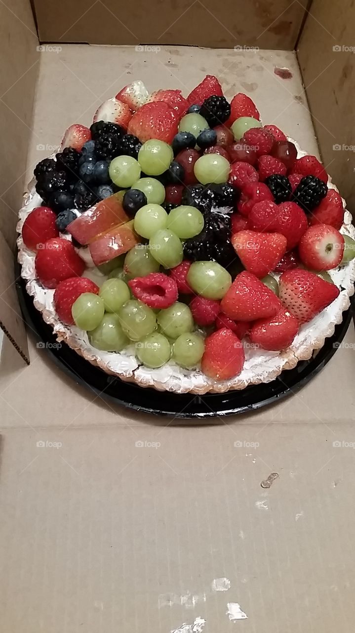 fruit tart. birthday