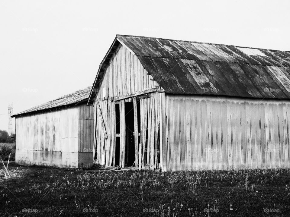 Old Indiana barn 