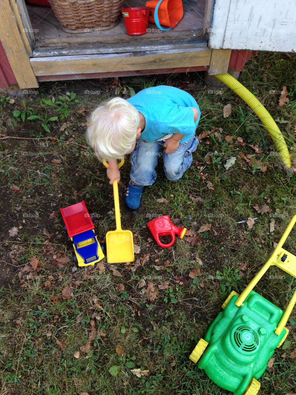 playing in the garden. playing in the garden