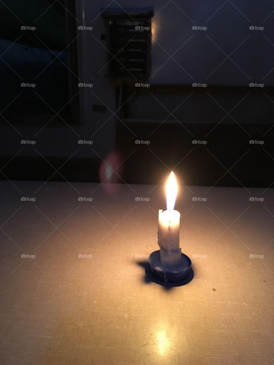 Before we outfitted our sailboat with all the ammenities we spent our first nights and evenings aboard having long talks by candlelight. It’s more romantic that way some people say. Photo from August 2017. Hypnotic Productions