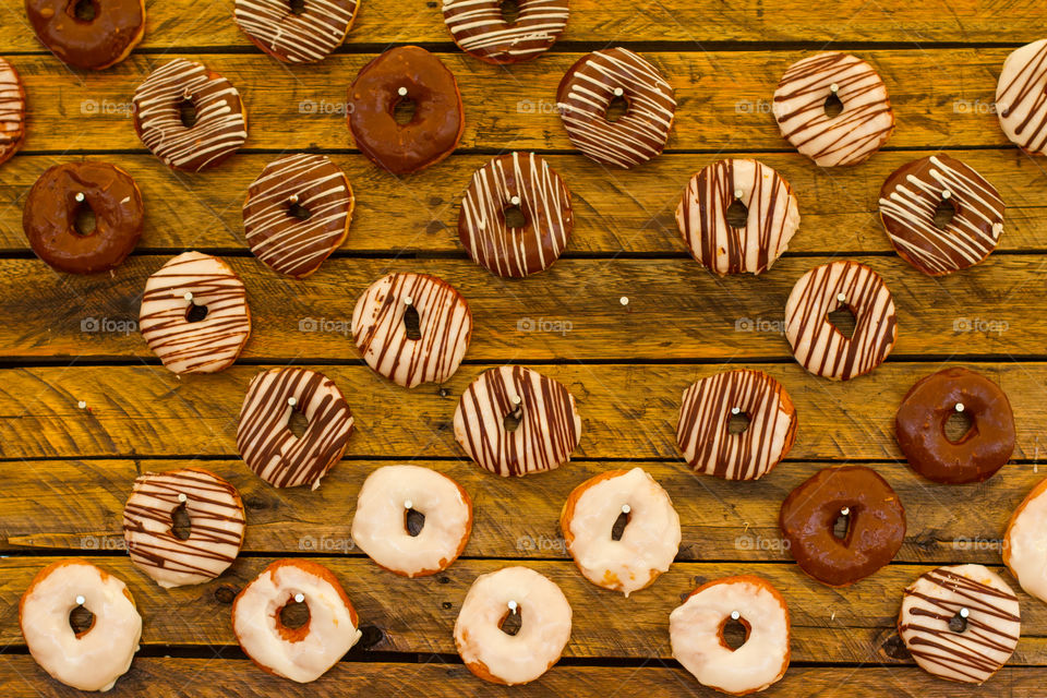 circles! image of doughnuts on wood
