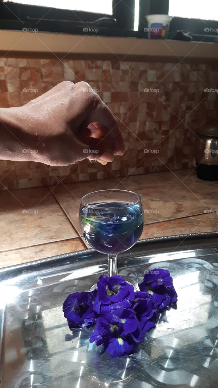 miracle healthy drink mix with  lemon juice..