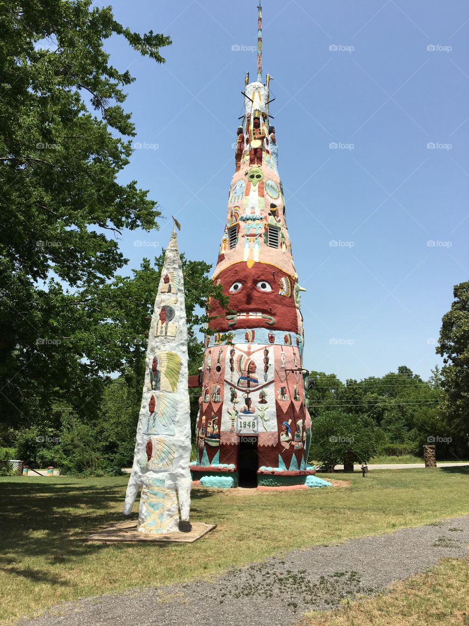 Largest Totem Pole in the World on Route 66