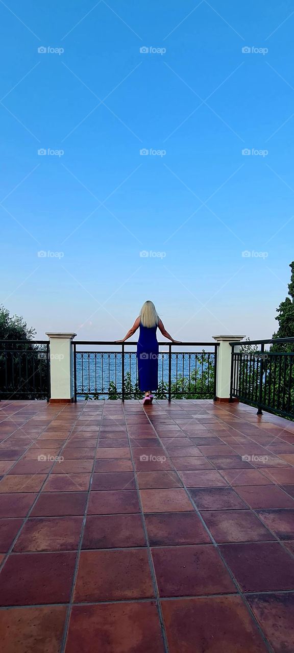 I want to go to the sea