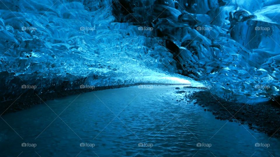 amazing ice cave
