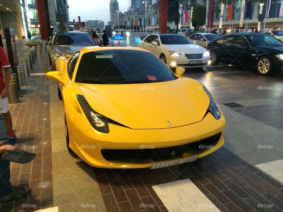 Ferrari 358 Italia. Dubai Mall
