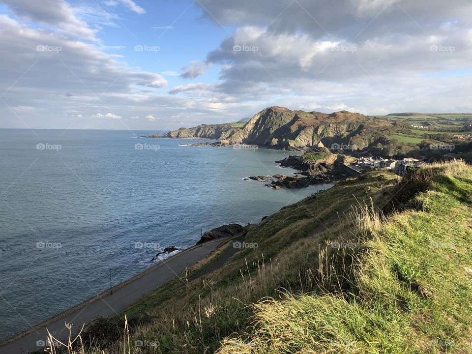 A beautiful portrayal here of the North Devon, UK coastline, commencing at Ilfracombe in Autumn 2018