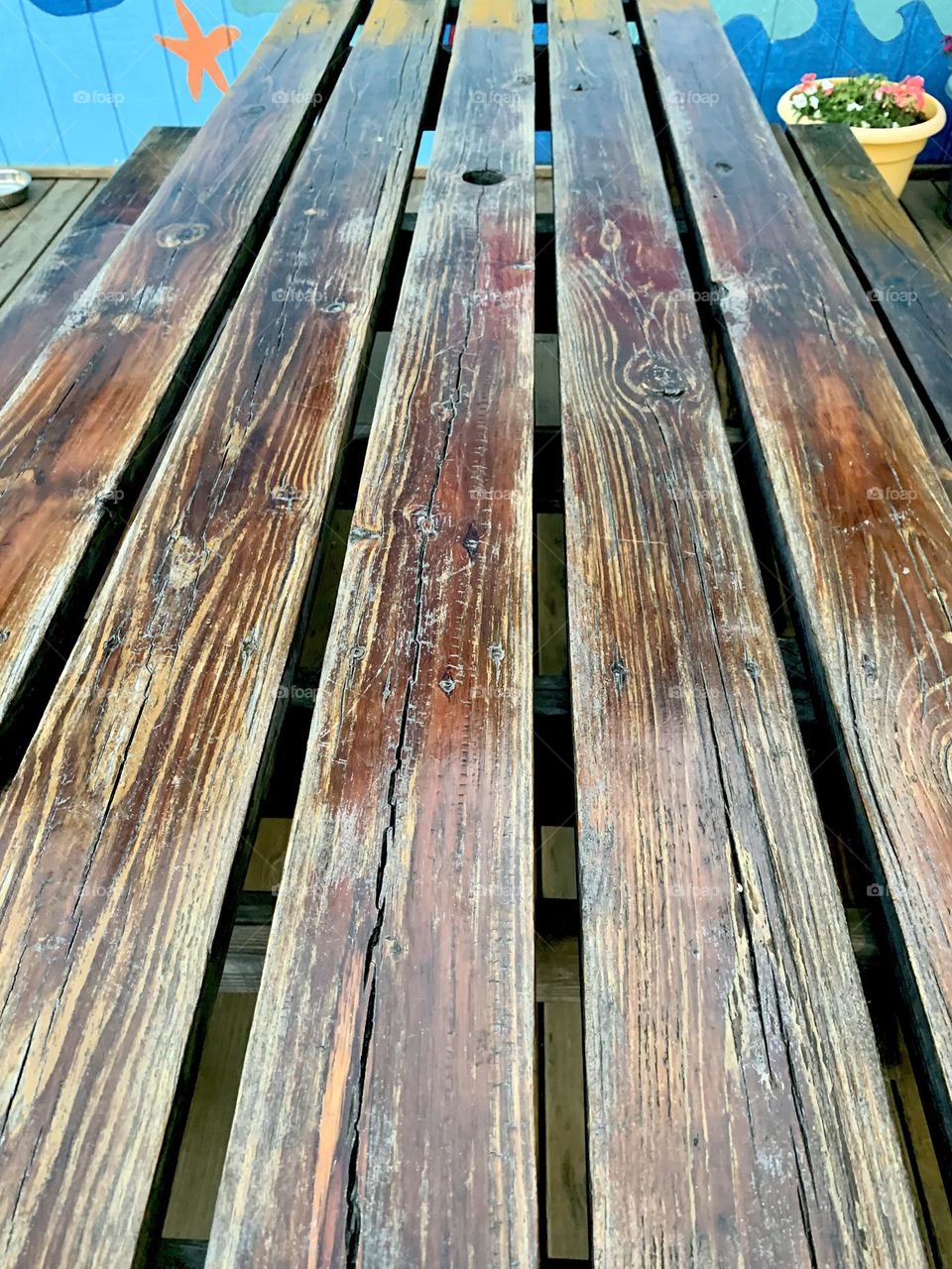 Picnic table 