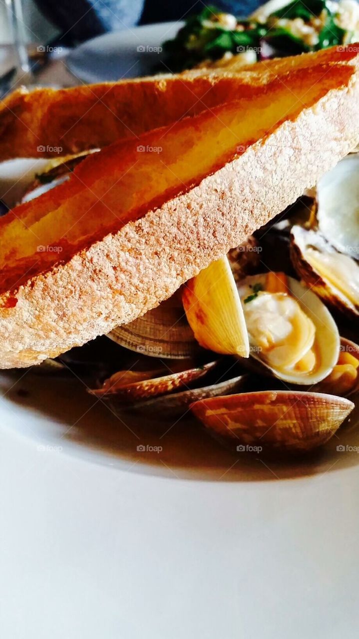 Clam with butter sauce