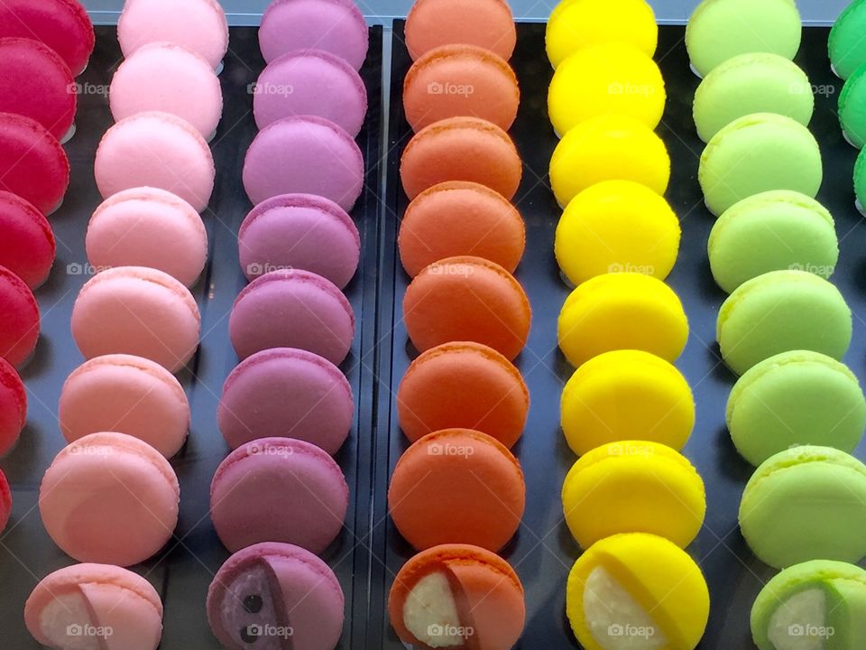 cute colorful macarons!
