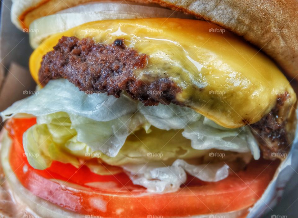 American Cheeseburger