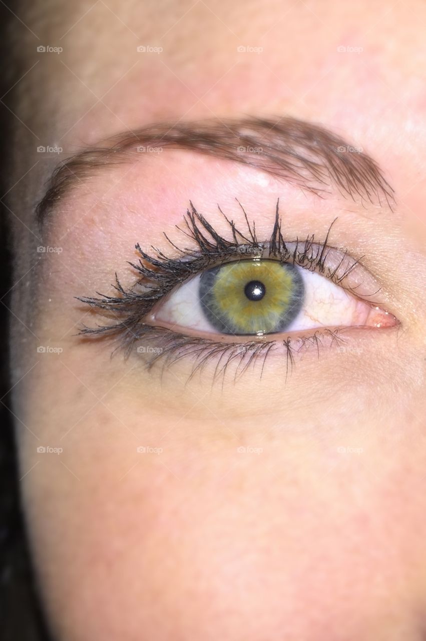 Green eyes . Green eyes 