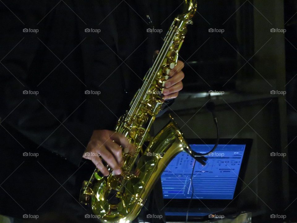 playing sax instrument